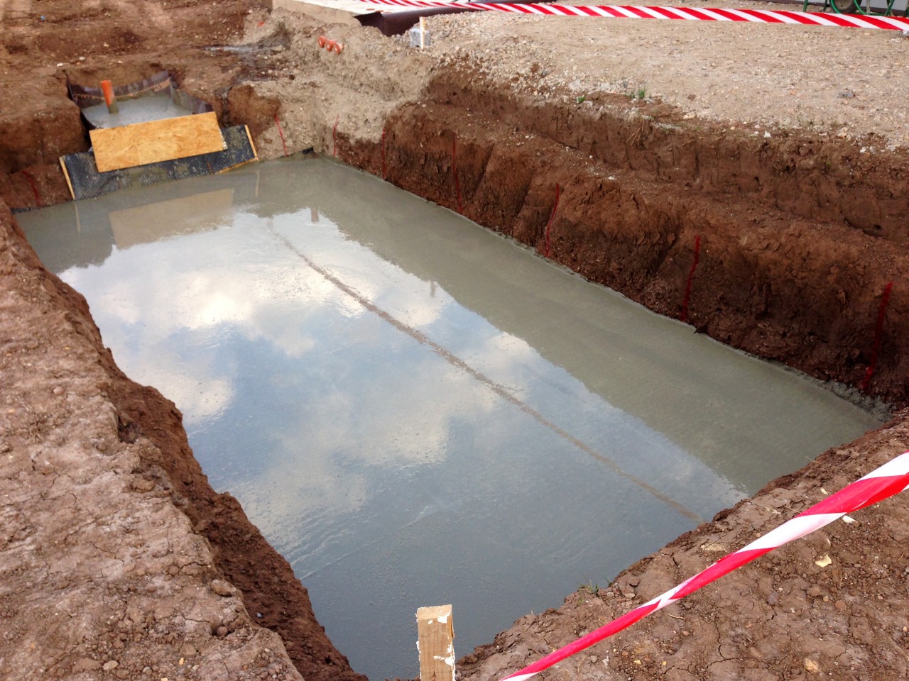 Bodenplatte abgezogen